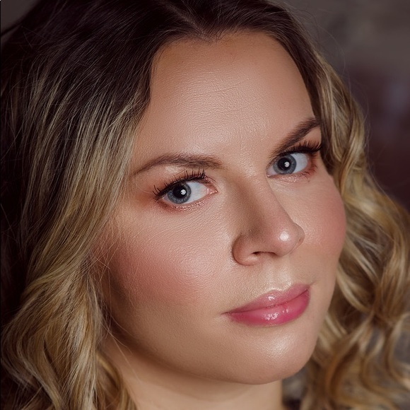 Meet your Posher, Tatiana - Picture 1 of 1